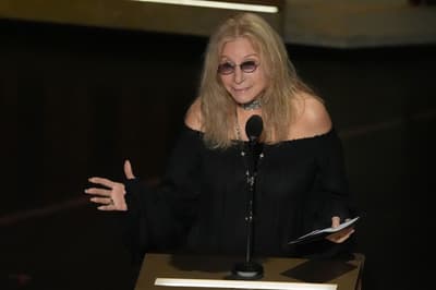 Barbra Streisand: Robert Redford had ‘real backbone’