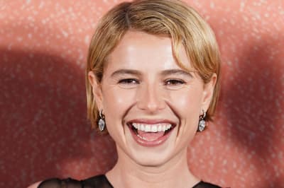 Jessie Buckley says she is ‘lover of cats’ as actress clarifies earlier comments