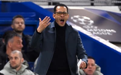 Rosenior responds to Fernandez future comments as Chelsea target set