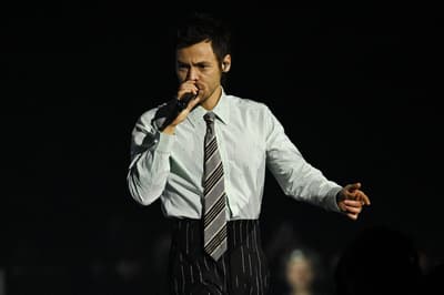 Harry Styles aims joke at Andrew Mountbatten-Windsor during SNL monologue