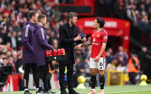 Man Utd dealt Martinez blow as Carrick issues new injury update