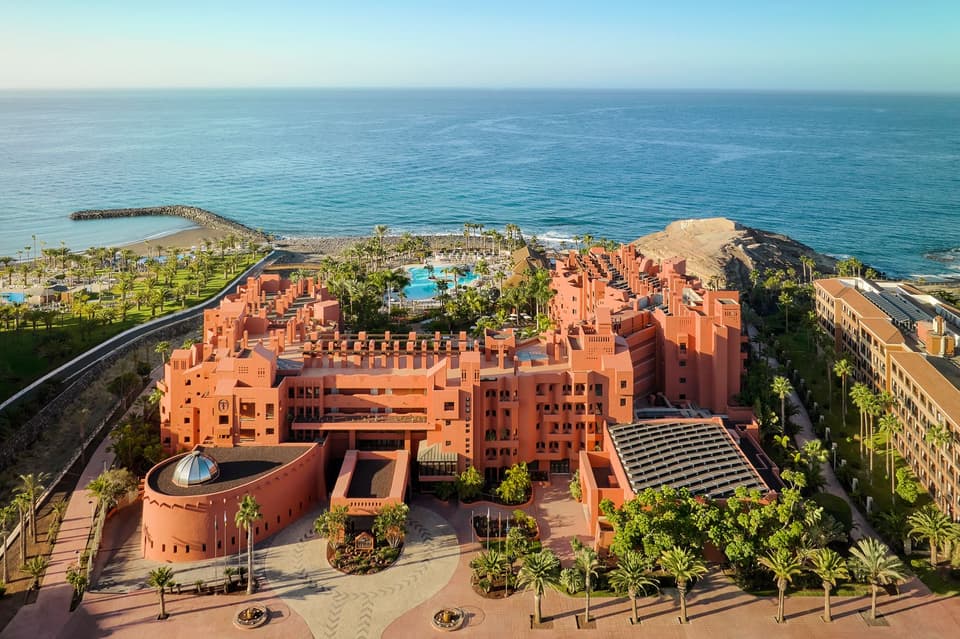 Tivoli_La_Caleta_